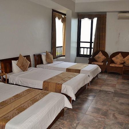 Hoa Binh Ha Long Hotel Екстер'єр фото