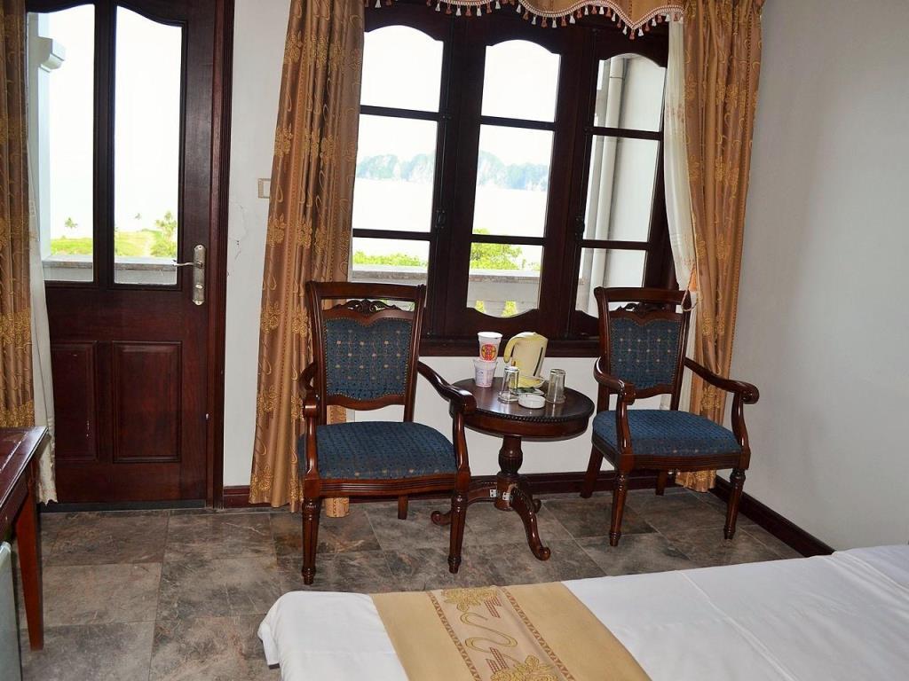 Hoa Binh Ha Long Hotel Екстер'єр фото